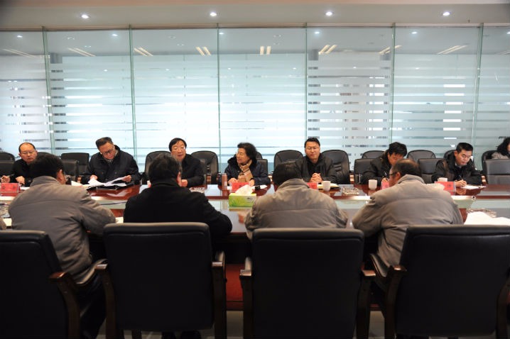 Ag亚洲集团开展2018年元旦春节送温暖活动