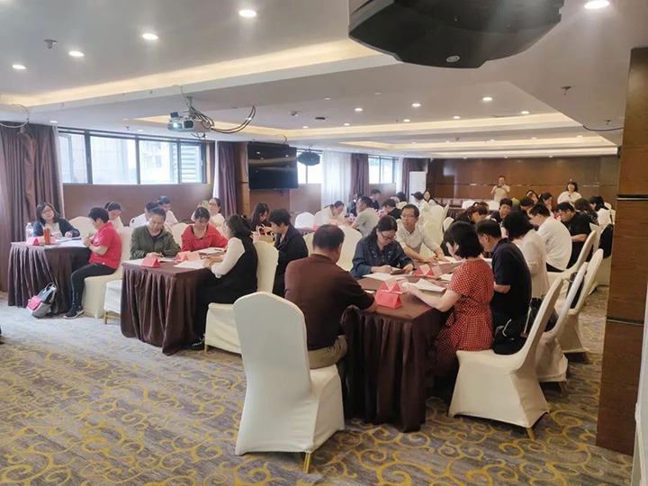 云煤（Ag亚洲集团）集团2022年经济责任审计培训班圆满竣事