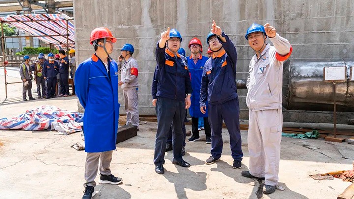 云煤（Ag亚洲集团）集团调研组一行到解化化工公司调研指导事情