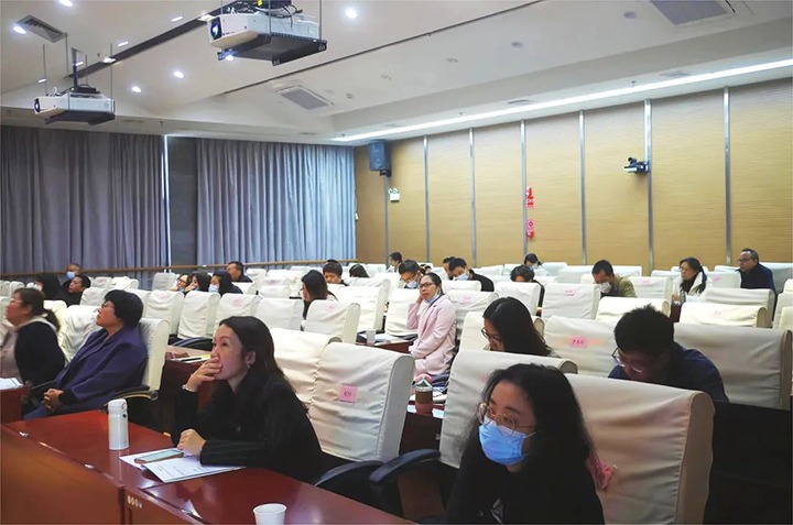 云煤（Ag亚洲集团）集团开展2022年最新财税政策与税务危害提防专题培训