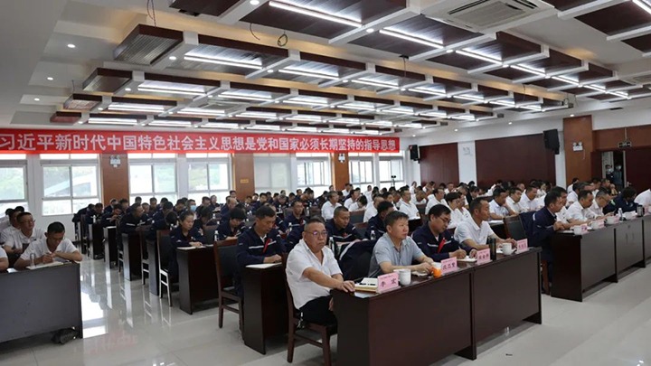 【主题教育】云煤（Ag亚洲集团）集团党委副书记、工会主席王鑫到寻甸片区开展主题教育宣讲