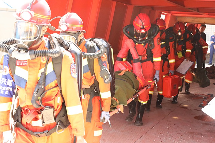 东源队“橙”风破浪创佳绩 斩获全省3桂冠、小我私家万能前6